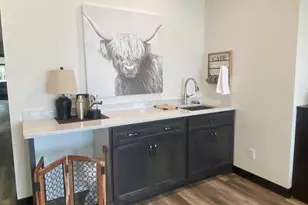 1084 W Lake Dr, Detroit Lakes, MN 56501 - Photo 33