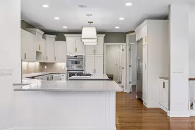 17902 Bearpath Trail, Eden Prairie, MN 55347 - Photo 27