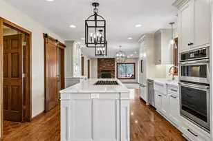 151 Choctaw Cir, Chanhassen, MN 55317 - Photo 9