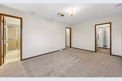 151 Choctaw Circle, Chanhassen, MN 55317 - Photo 29