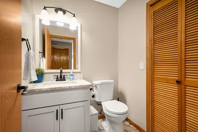 18081 Settlers Way, Eden Prairie, MN 55347 - Photo 15