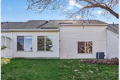 9006 Preserve Trail, Savage, MN 55378 - Photo 11