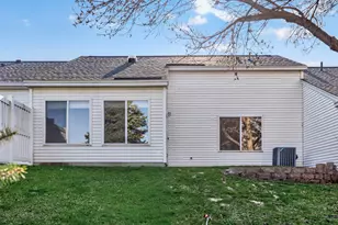 9006 Preserve Trail, Savage, MN 55378 - Photo 11