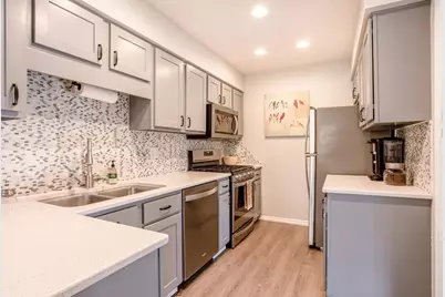 10941 105th Avenue N, Maple Grove, MN 55369 - Photo 11
