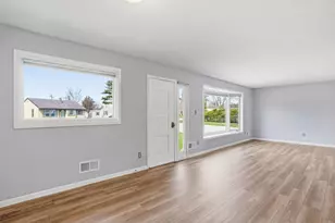 137 Rhame Ave, Red Wing, MN 55066 - Photo 17
