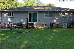 1418 Tyler St, Hastings, MN 55033 - Photo 3