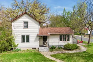 302 9th Street W, Hastings, MN 55033 - Photo 1