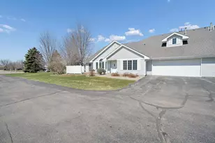 263 Plum Run, Le Sueur, MN 56058 - Photo 35