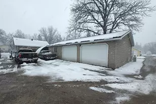 319 Crocker Ave N, Thief River Falls, MN 56701 - Photo 13