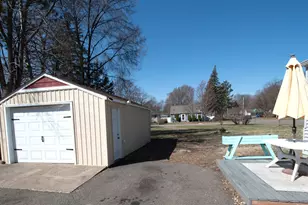 4370 Adair Ave N, Crystal, MN 55422 - Photo 21