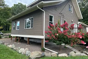 520 N Hamilton St, Saint Croix Falls, WI 54024 - Photo 3