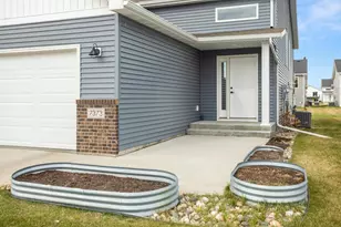 7373 17th St S, Fargo, ND 58104 - Photo 33