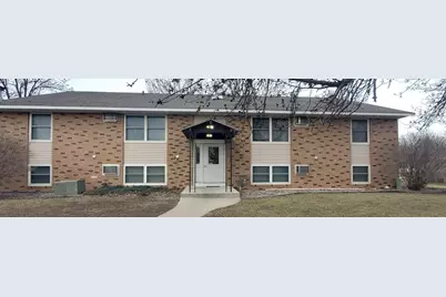 417 3rd Street SE #6, Renville, MN 56284 - Photo 1