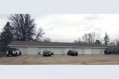 417 3rd Street SE #6, Renville, MN 56284 - Photo 3