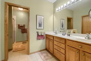 9225 Medicine Lake Rd, Golden Valley, MN 55427 - Photo 21