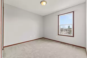 5038 Yuma Ln N, Plymouth, MN 55446 - Photo 29