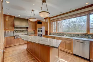 71 Otis Ln, Saint Paul, MN 55104 - Photo 35