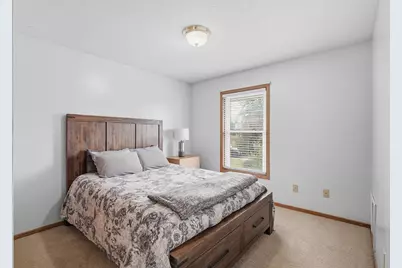 20933 Jamestown Avenue, Lakeville, MN 55044 - Photo 29