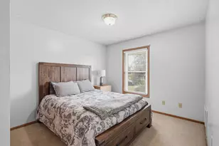 20933 Jamestown Ave, Lakeville, MN 55044 - Photo 29