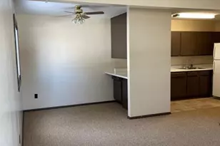 936 6th St NE, Staples, MN 56479 - Photo 3