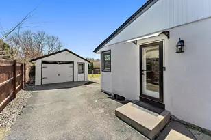 1578 Euclid St, Saint Paul, MN 55106 - Photo 5