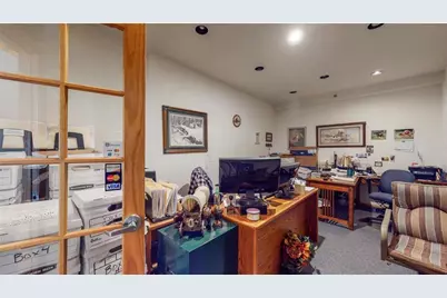 108 W Center Street, Lake City, MN 55041 - Photo 5