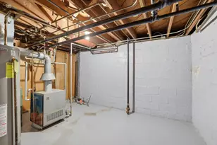 227 Maryland Ave W, Saint Paul, MN 55117 - Photo 29