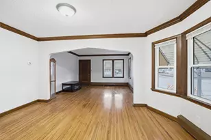 227 Maryland Ave W, Saint Paul, MN 55117 - Photo 3