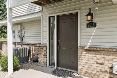 7515 Vinewood Court N, Maple Grove, MN 55311 - Photo 3