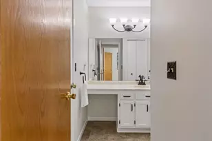 7515 Vinewood Ct N, Maple Grove, MN 55311 - Photo 25