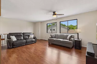 7515 Vinewood Court N, Maple Grove, MN 55311 - Photo 7