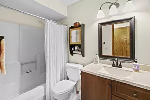 2540 Sumac Cir, White Bear Lake, MN 55110 - Photo 21