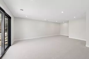 3916 Mcmenemy St, Vadnais Heights, MN 55127 - Photo 33