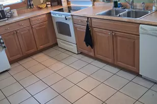 912 3rd St NE, Roseau, MN 56751 - Photo 9