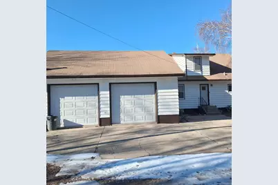 912 3rd Street NE, Roseau, MN 56751 - Photo 3