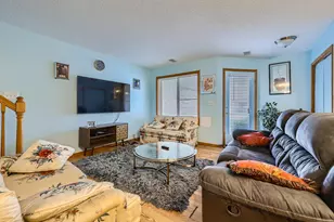 915 Harmony Path, Norwood Young America, MN 55397 - Photo 3