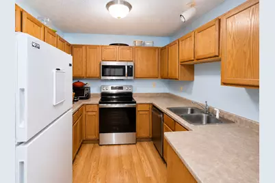 915 Harmony Path, Norwood Young America, MN 55397 - Photo 9