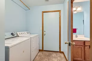 915 Harmony Path, Norwood Young America, MN 55397 - Photo 19