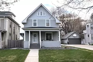 429 7th St S, Moorhead, MN 56560 - Photo 1