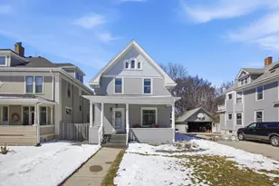 429 7th St S, Moorhead, MN 56560 - Photo 1