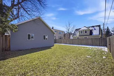 429 7th Street S, Moorhead, MN 56560 - Photo 45