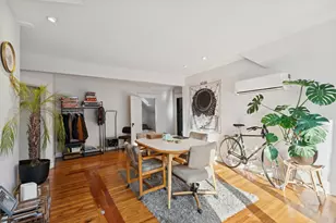 2120 Emerson Ave S, Minneapolis, MN 55405 - Photo 35