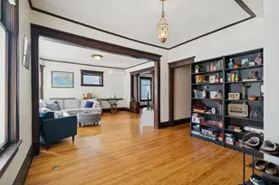 2120 Emerson Ave S, Minneapolis, MN 55405 - Photo 3