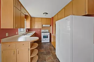 2800 Longview Dr, North Saint Paul, MN 55109 - Photo 5
