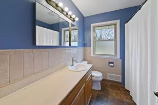 2800 Longview Dr, North Saint Paul, MN 55109 - Photo 9