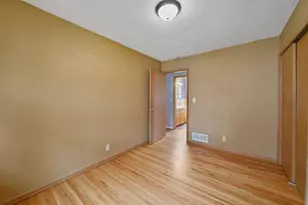 2800 Longview Dr, North Saint Paul, MN 55109 - Photo 15