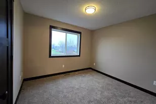 913 Three Lakes Ct, Madison Lake, MN 56063 - Photo 9