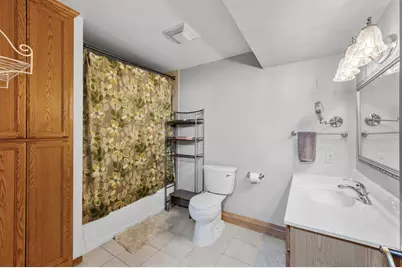 240 Cottonwood Drive, Vadnais Heights, MN 55127 - Photo 33