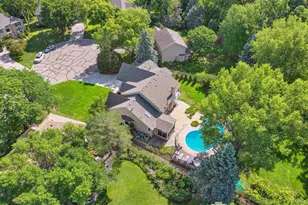 240 Cottonwood Dr, Vadnais Heights, MN 55127 - Photo 77