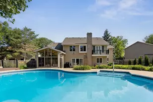 240 Cottonwood Dr, Vadnais Heights, MN 55127 - Photo 63